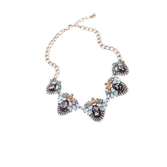 Jewelry - Multi Color Rhinestone Statement Necklace